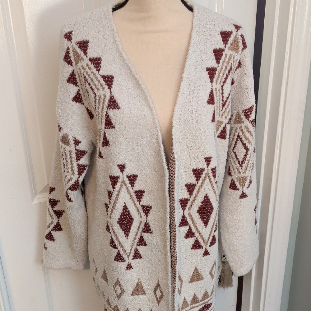 SHEIN Cream and Brown Geometric Cardigan